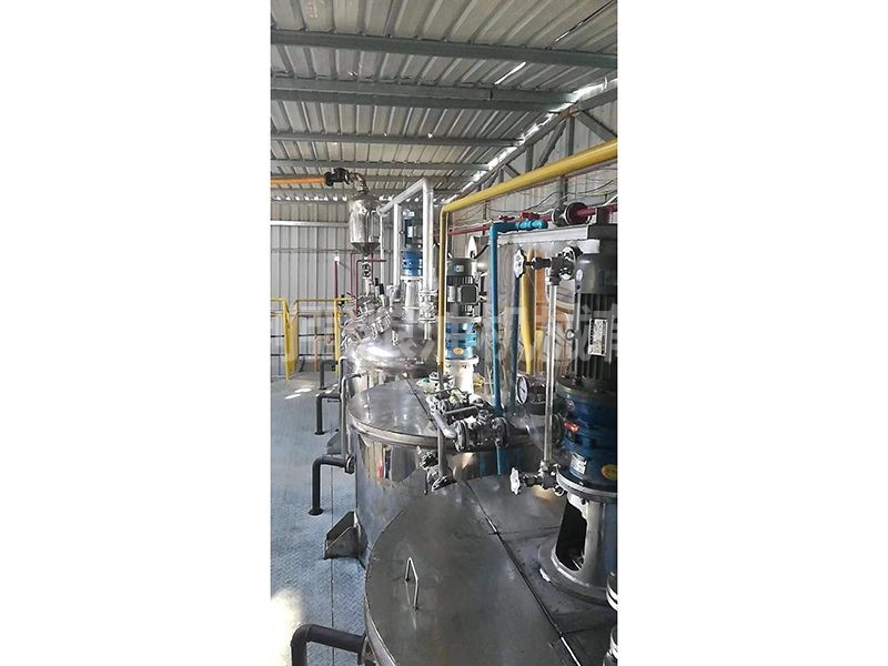小型動(dòng)物油精煉成套設(shè)備